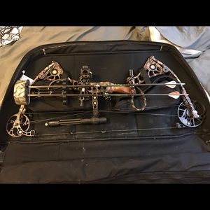 Matthews DXT Compound Bow